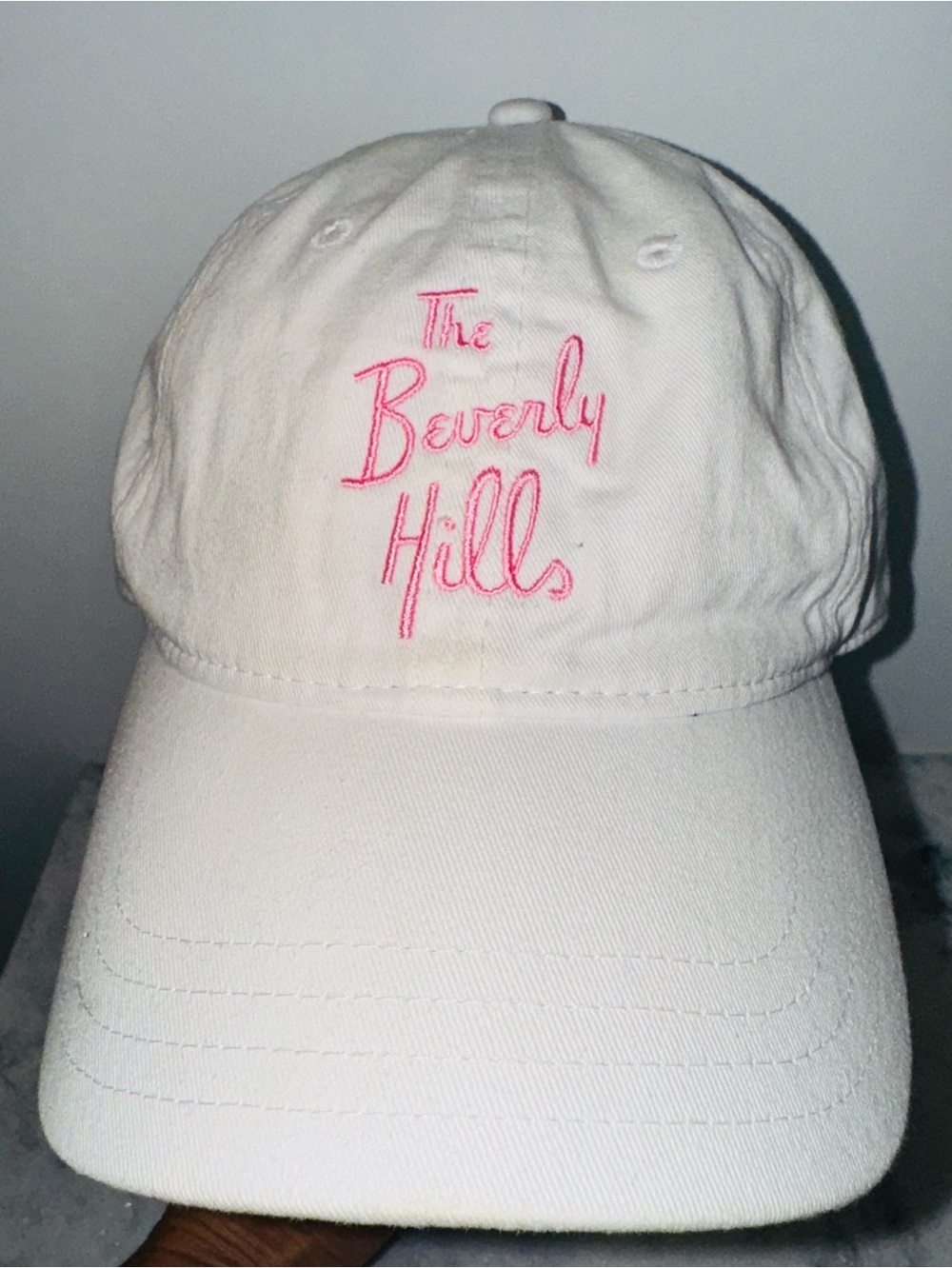 Iconic The Beverly Hills White Baseball Cap with Pink Embroidery